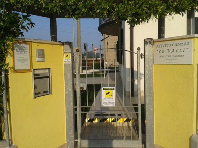 Le Valli Hotel Seriate Exterior foto